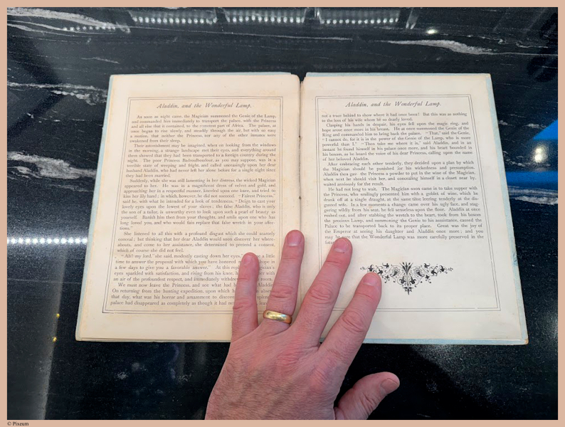 E728 - Aladdin - i7159