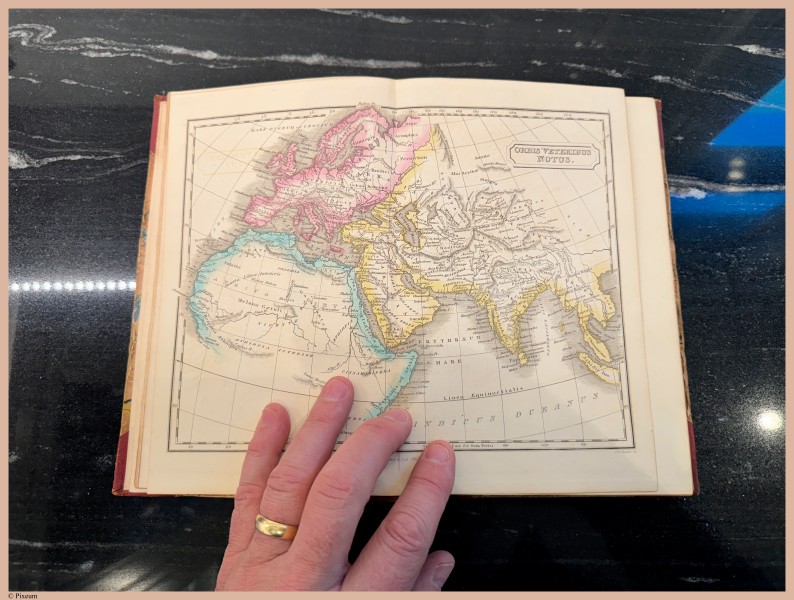 E765 - Dr. Butler_s Atlas - i7966