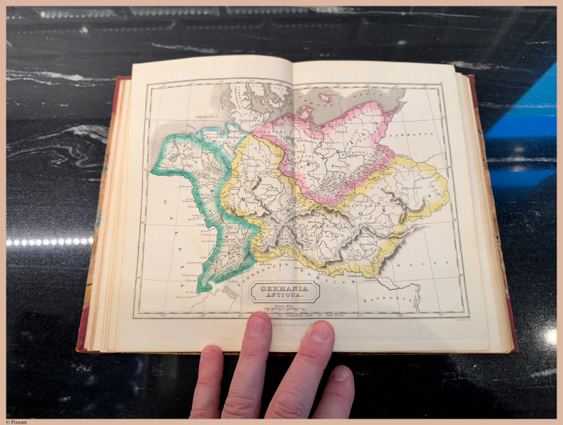 E765 - Dr. Butler_s Atlas - i7969