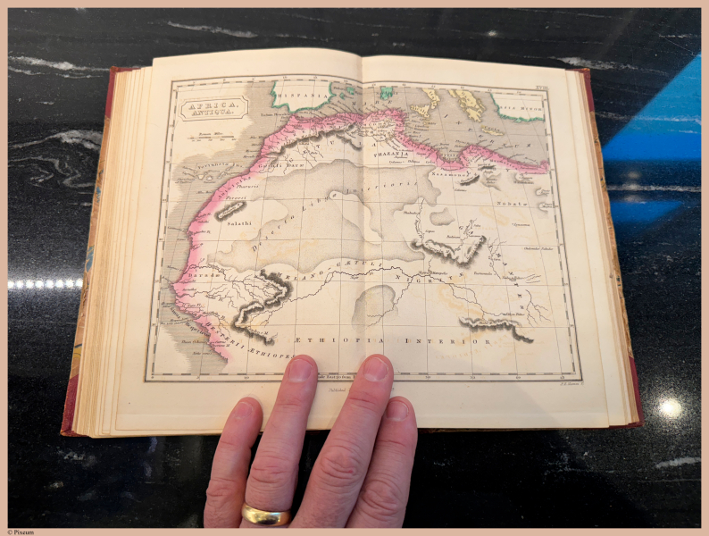 E765 - Dr. Butler_s Atlas - i7973