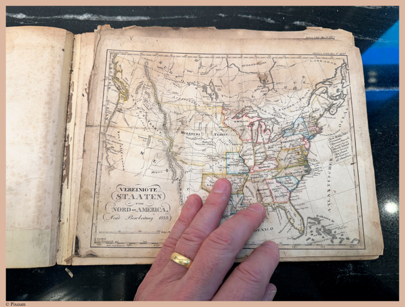 E766 - Schul-Atlas - i8001