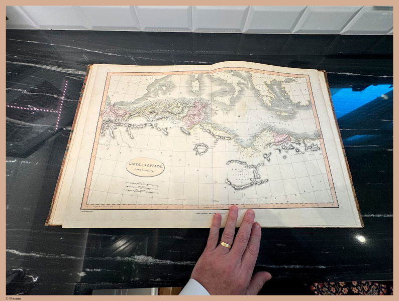 E769B - Smith_s Classical Atlas - i8058