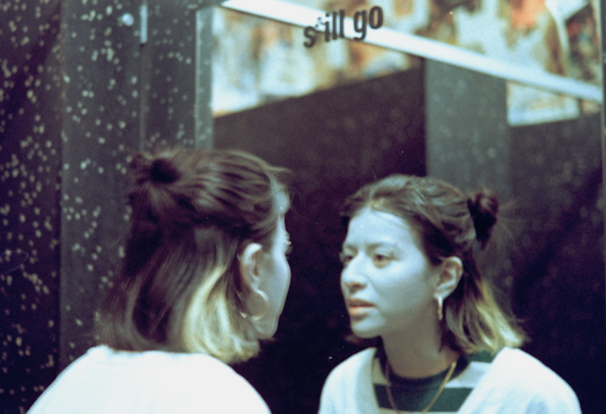 Shapes with soft edges 1/4