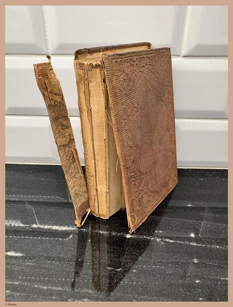 E800 - Principles Geology - i1744