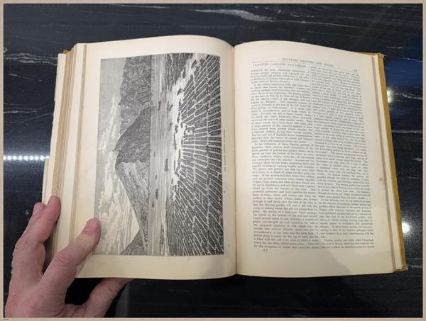 E804 - Wonders of the Universe - 1885 - 2510